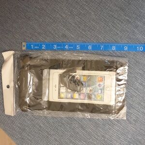 Waterproof phone carrier